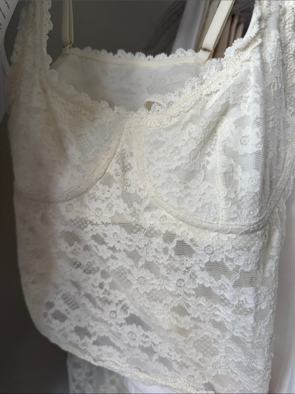 Aerie Cream Lace Crop Top - Picture 6 of 6